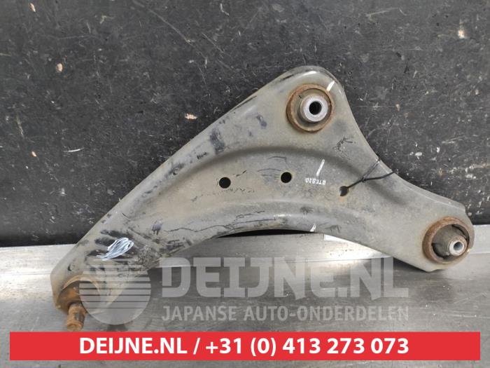 Nissan Leaf Querlenker unten links vorne O704764