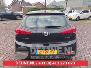 Hyundai I20 Tailgate reflector, left O704743 photo 3