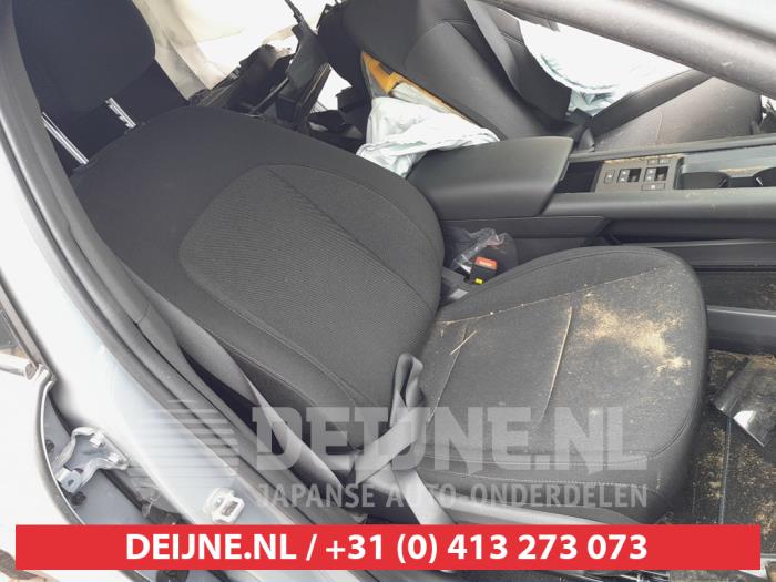 Hyundai Ioniq Stoel rechts O704810