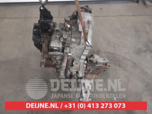 Toyota Rav-4 Getriebe O704822 foto 3