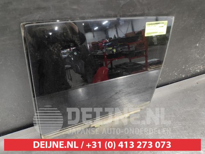 Toyota Rav-4 Portierruit 4Deurs links-achter O704839
