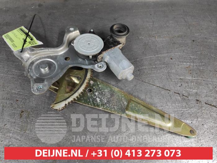 Toyota Rav-4 Fenstermechanik 4-türig links hinten O704841