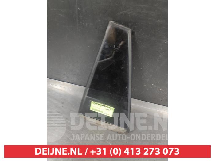 Toyota Rav-4 Driehoeks Ruit links-achter O704842