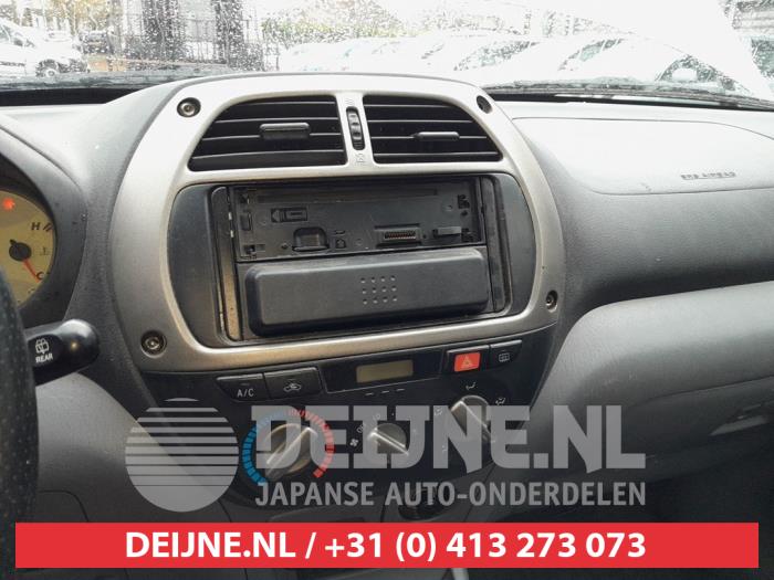 Toyota Rav-4 Kachel Bedieningspaneel O704857