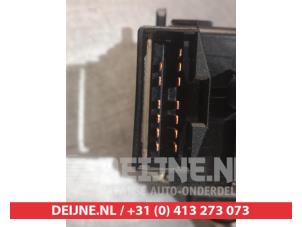Hyundai Santafe Ruitenwis Schakelaar O309600 foto 4