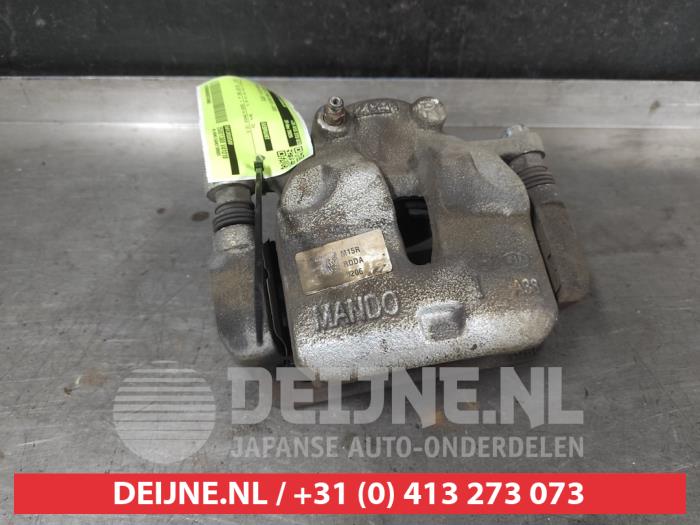 Hyundai I20 Front brake calliper, right O704960