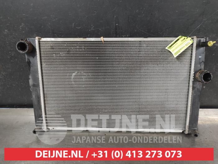 Gebruikte Radiateur Toyota Prius (ZVW3) 1.8 16V Prijs op aanvraag aangeboden door V.Deijne Jap.Auto-onderdelen BV