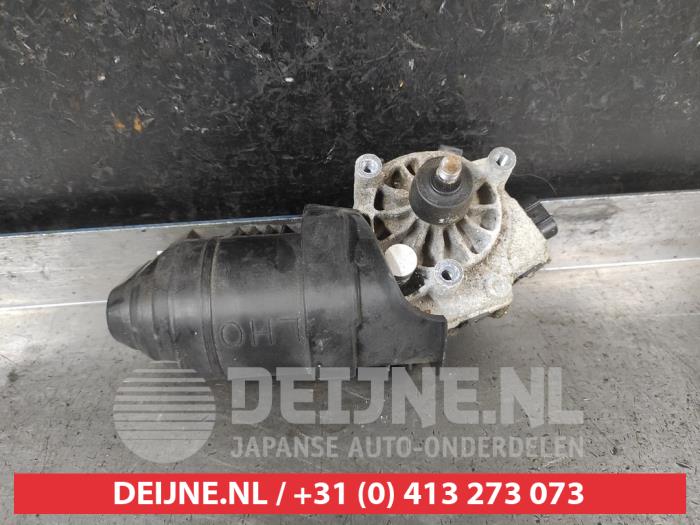 Toyota Rav-4 Scheibenwischermotor vorne O705064