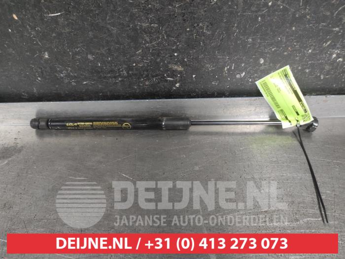 Kia Picanto Gasdemper rechts-achter O705104
