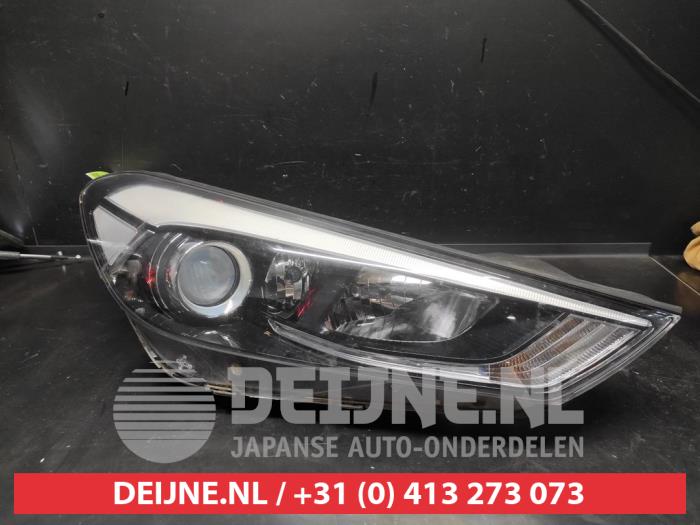 Hyundai Tucson Koplamp rechts O705131