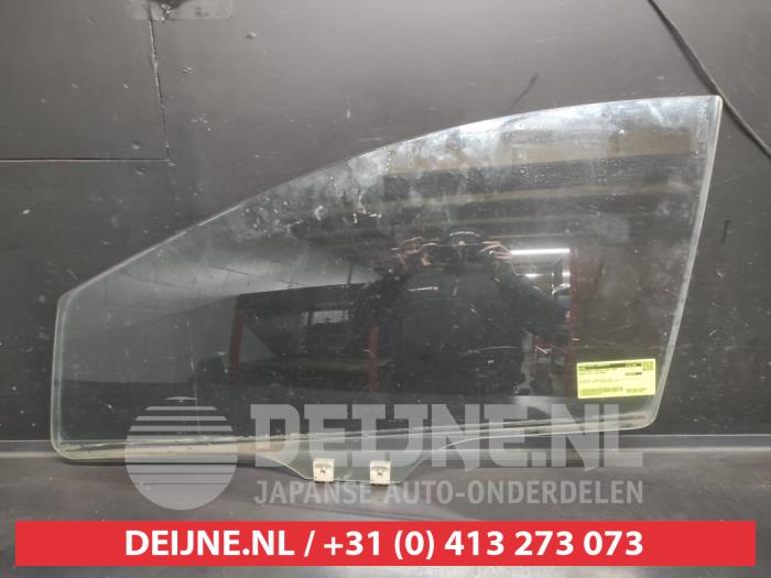 Mazda 2 Portierruit 4Deurs links-voor O705170