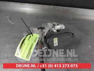 Hyundai Ioniq Bremszange rechts hinten O705220 foto 3