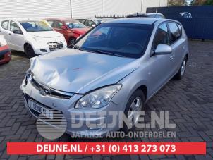 Hyundai I30 Door 4-door, front left O705266 photo 2