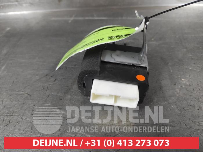 Lexus CT 200h Ruitenwisser Module O705304