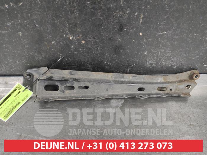 Gebruikte Subframe Lexus CT 200h 1.8 16V Prijs op aanvraag aangeboden door V.Deijne Jap.Auto-onderdelen BV
