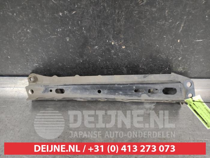 Gebruikte Subframe Lexus CT 200h 1.8 16V Prijs op aanvraag aangeboden door V.Deijne Jap.Auto-onderdelen BV
