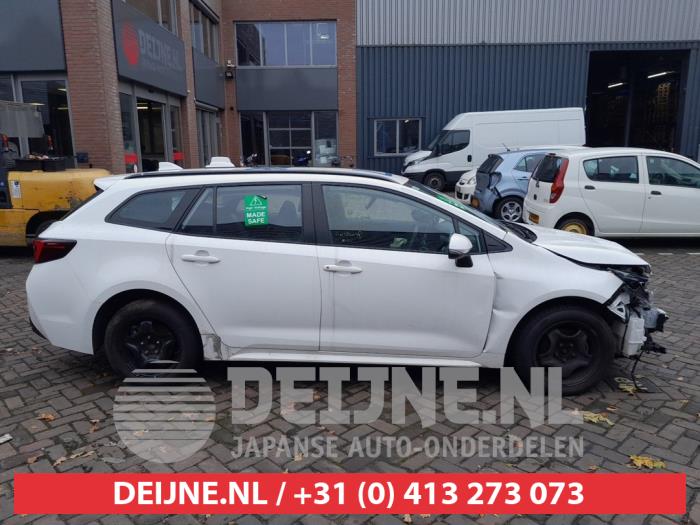 Toyota Corolla Extra Ruit 4Deurs rechts-achter O705324