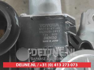 Toyota Prius Window mechanism 4-door, front right O705363 photo 2