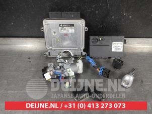 Hyundai I30 Engine management computer O705380 photo 3