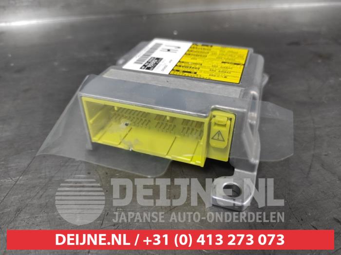 Toyota Rav-4 Airbag Module O705410