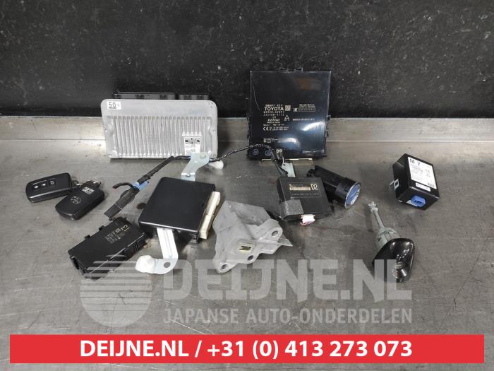 Toyota Rav-4 Computer Motormanagement O705412