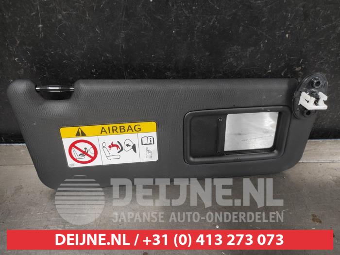 Toyota Rav-4 Zonneklep O705462