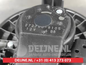 Toyota Rav-4 Kachel Ventilatiemotor O705474 foto 2