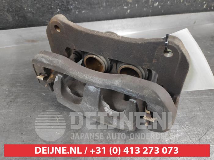 Toyota Rav-4 Front brake calliper, right O705495