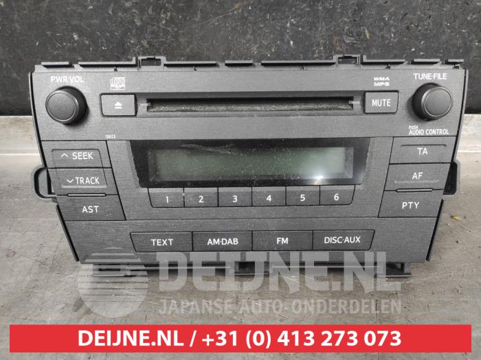 Toyota Prius Radio O705608