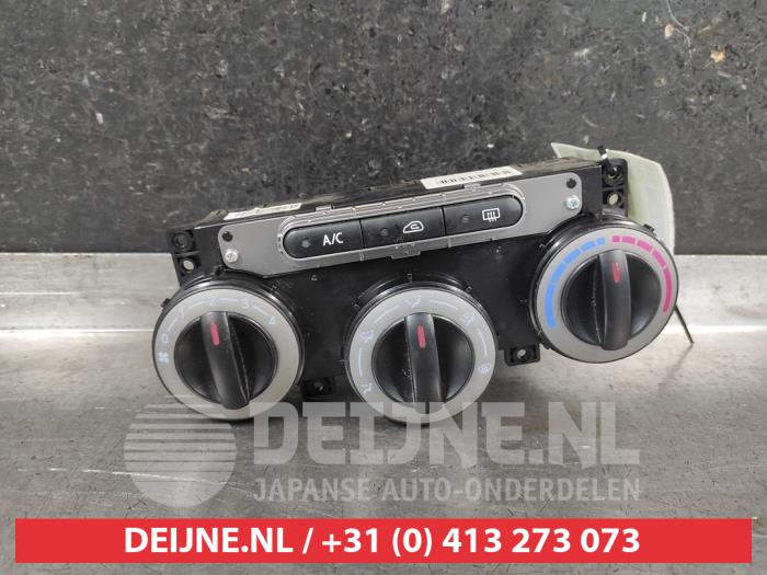 Hyundai I10 Kachel Bedieningspaneel O705571