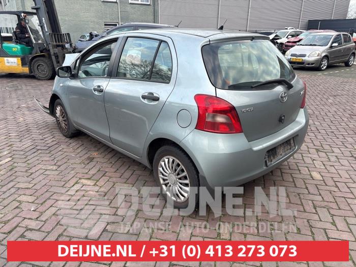 Toyota Yaris Achterlicht links O705698