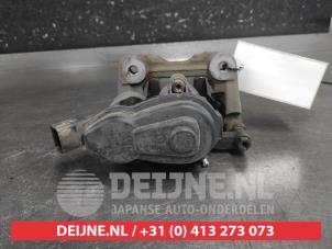 Mazda CX-3 Remklauw (Tang) links-achter O705731 foto 2