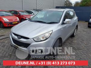 Hyundai IX35 Voorbumper O705805 foto 3