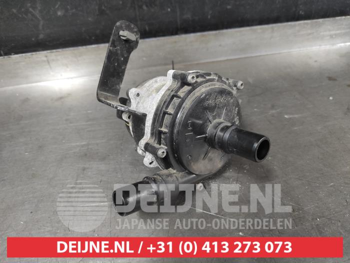 Hyundai Ioniq Additional water pump O705893