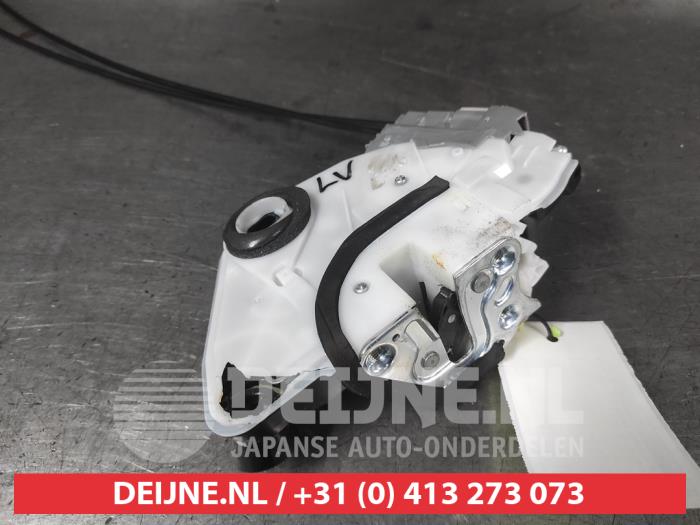 Suzuki Ignis Türschlossmechanik 4-türig links vorne O706236