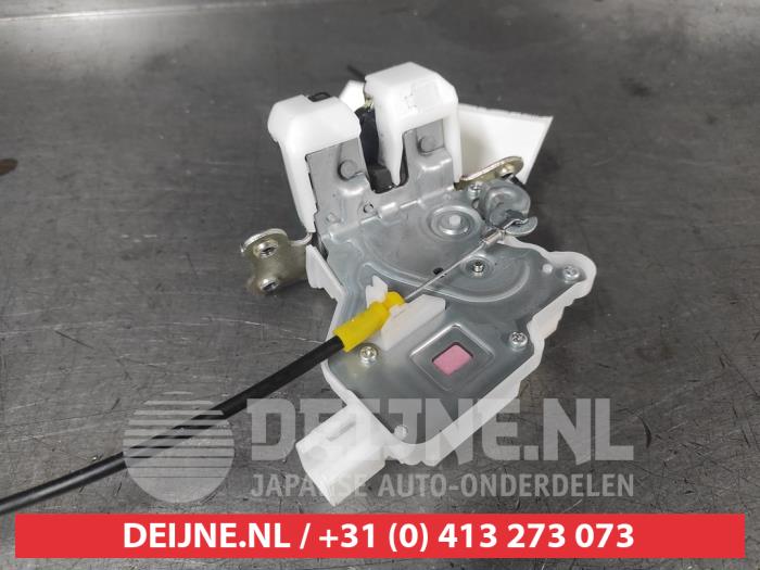 Suzuki Ignis Schließmechanik Heckklappe O706242