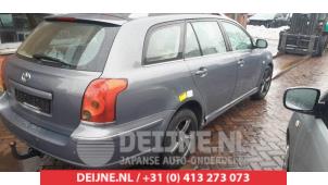 Toyota Avensis Rear bumper O706329 photo 2