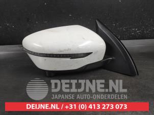 Nissan Qashqai Wing mirror, right O706403 photo 3