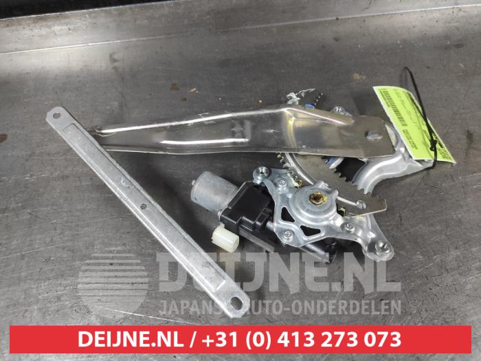 Mitsubishi Space Star Fenstermechanik 4-türig rechts hinten O706466
