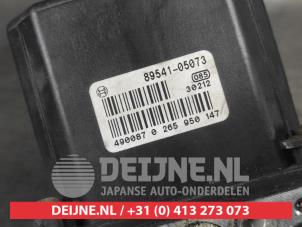 Toyota Avensis ABS Pumpe O706575 foto 2