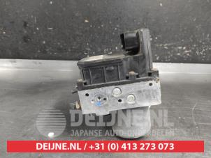 Toyota Avensis ABS Pumpe O706575 foto 3