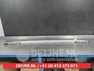 Nissan Qashqai Dachreling links O706634 foto 2
