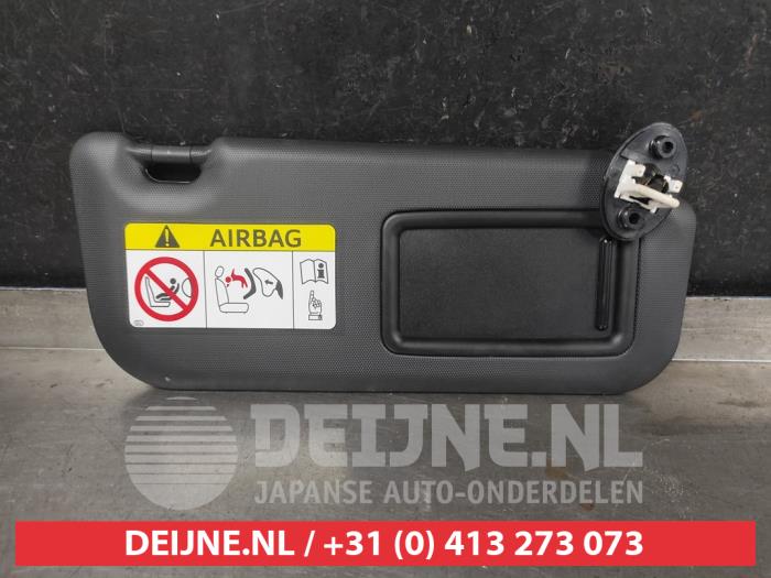 Toyota Corolla Sun visor O706641