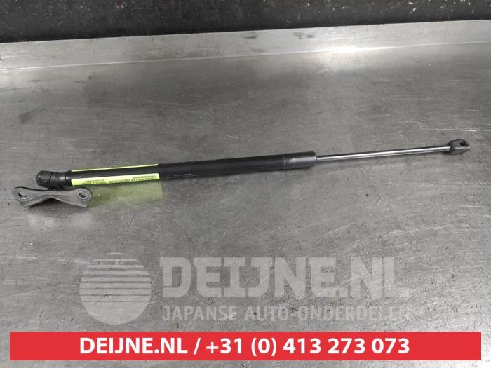 Toyota Corolla Gasdämpfer links hinten O706686