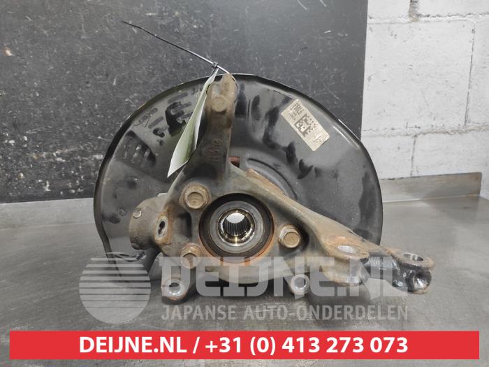 Toyota Corolla Achsschenkel links vorne O706730