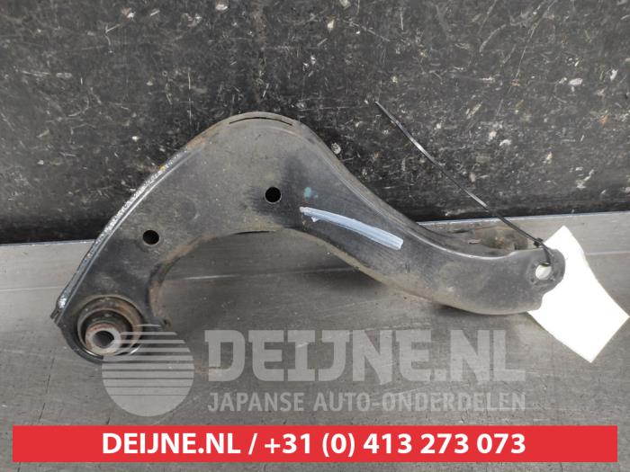 Toyota Corolla Draagarm links-achter O706734