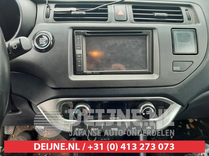 Kia Rio Radio O706728