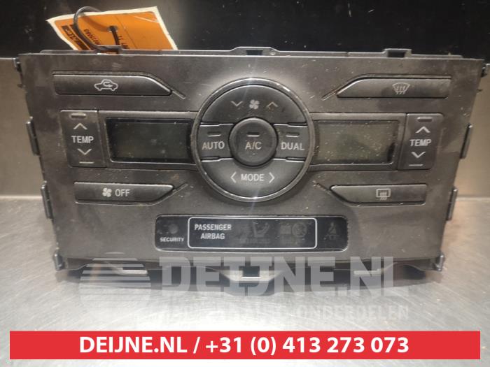 Toyota Auris Kachel Bedieningspaneel O306432