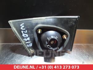 Mitsubishi Carisma Achterklep reflector rechts O297154 foto 2