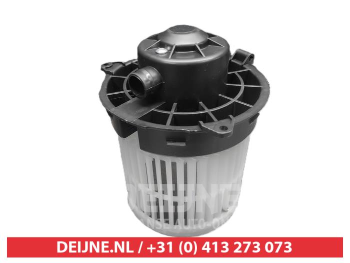 Suzuki Splash Kachel Ventilatiemotor O9990009793